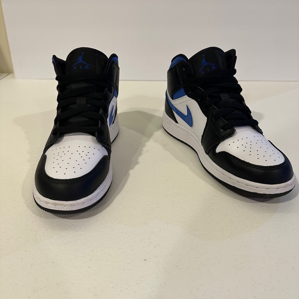 Air Jordan 1 RETRO mid university blue